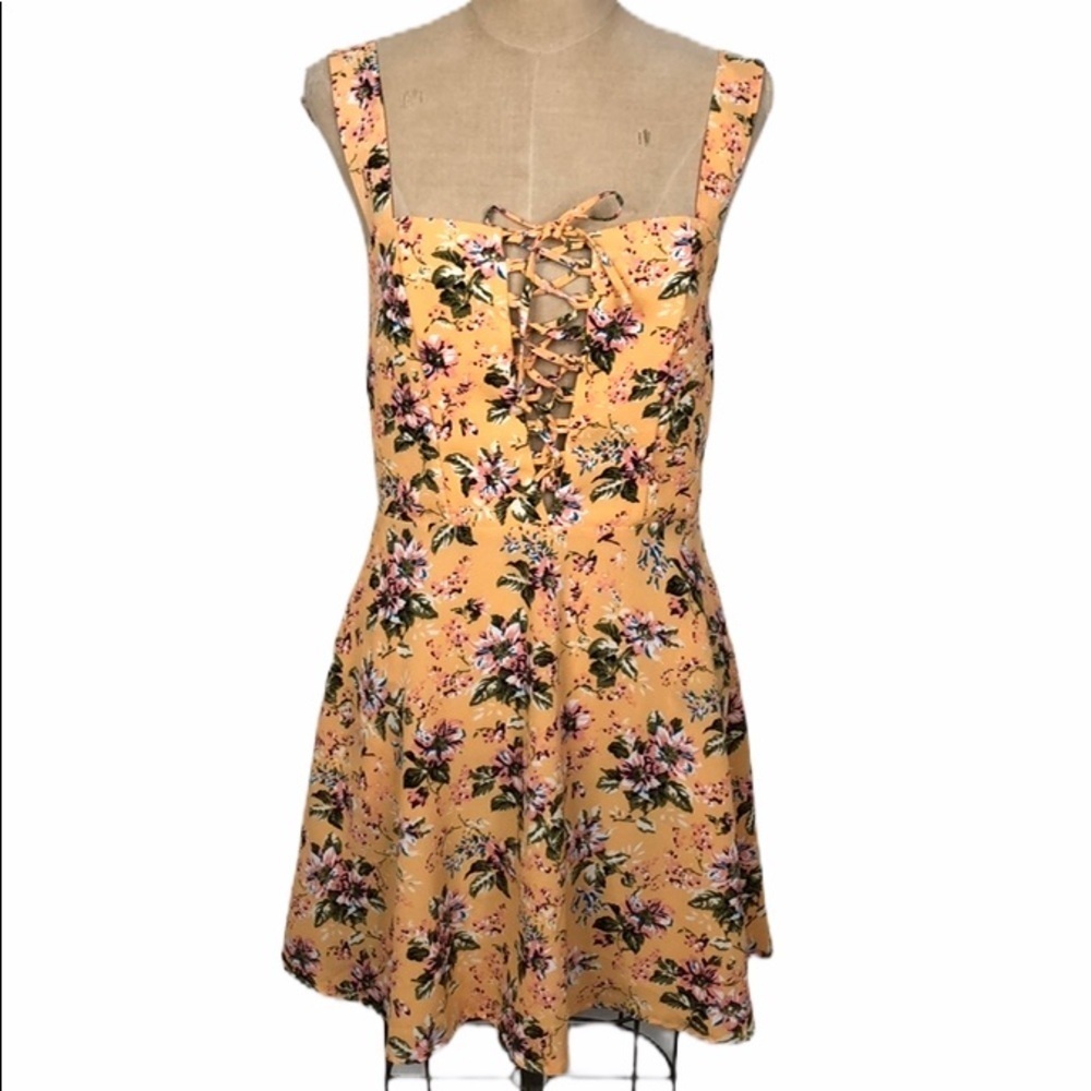 Flynn Skye floral print lace up front mini dress SZ L